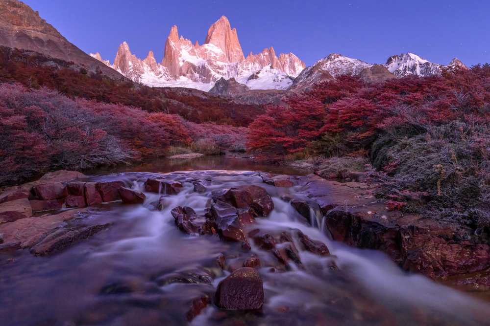 Tranquil Morning in Patagonia von Lijuan Yuan