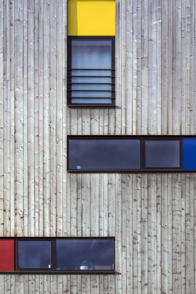 Mondrian Facade von Linda Wride