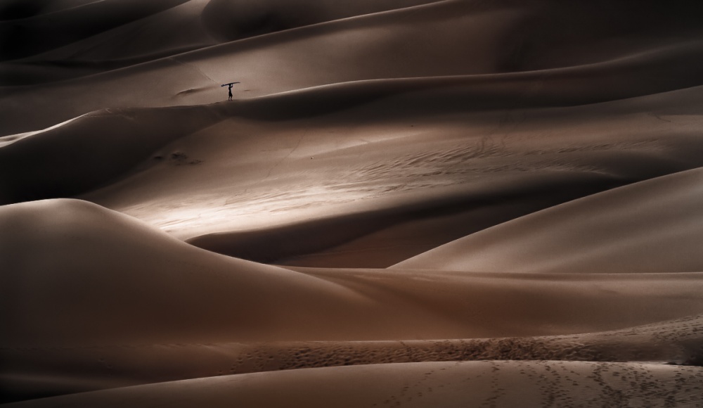 Sand Surfer von Lior Yaakobi