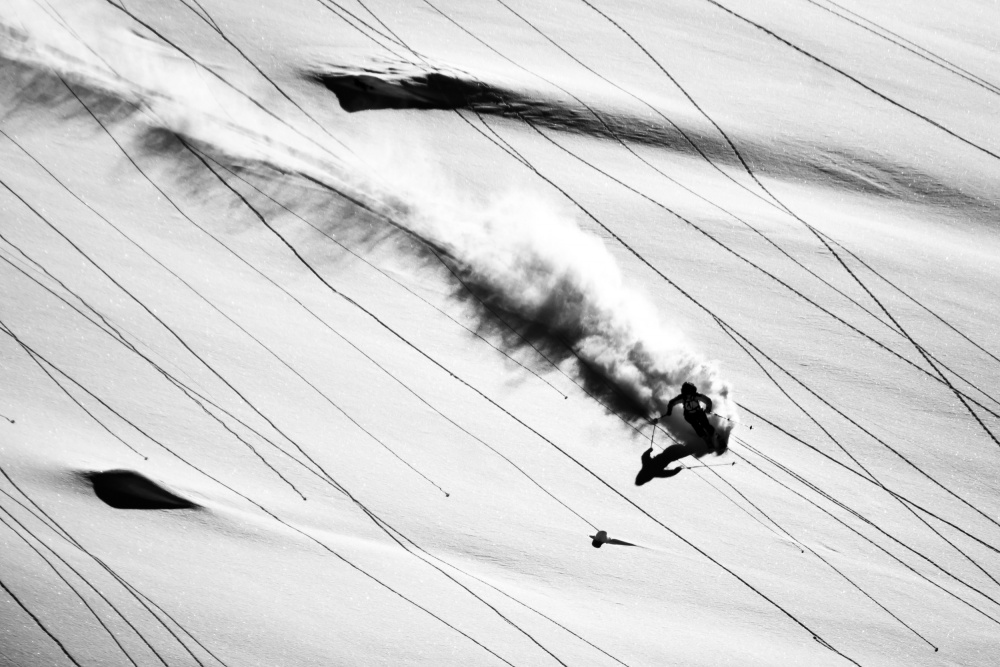 Skiing Powder II von Lorenzo Rieg