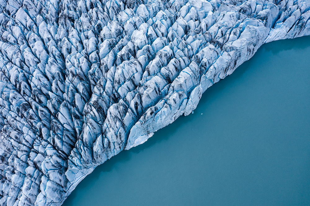 Flying over Iceland von Luigi Ruoppolo