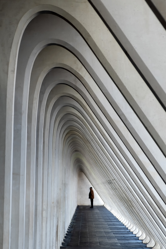 waiting man von Lus Joosten