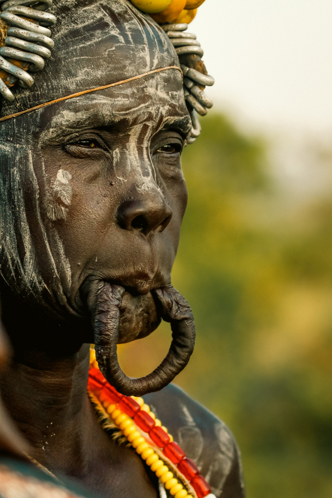 Mursi Woman von ManginiPhotography