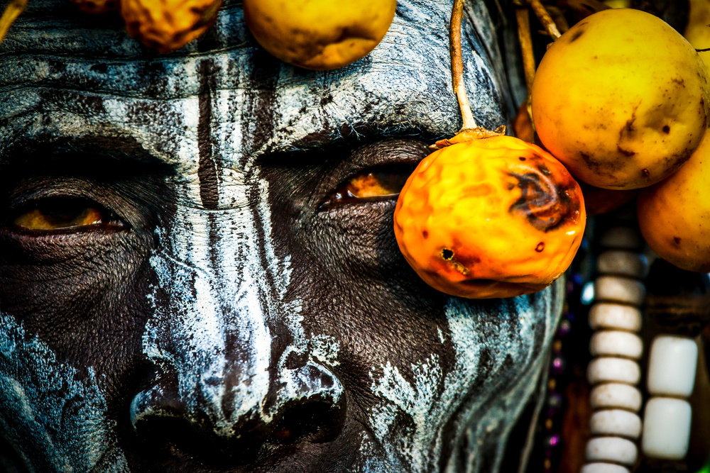 Portrait of a Mursi von ManginiPhotography