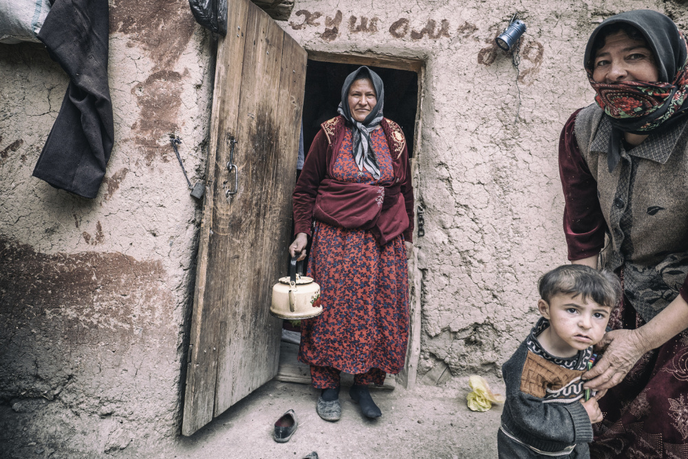 Tajik women / Darachtysurch settlement von Marcel Rebro