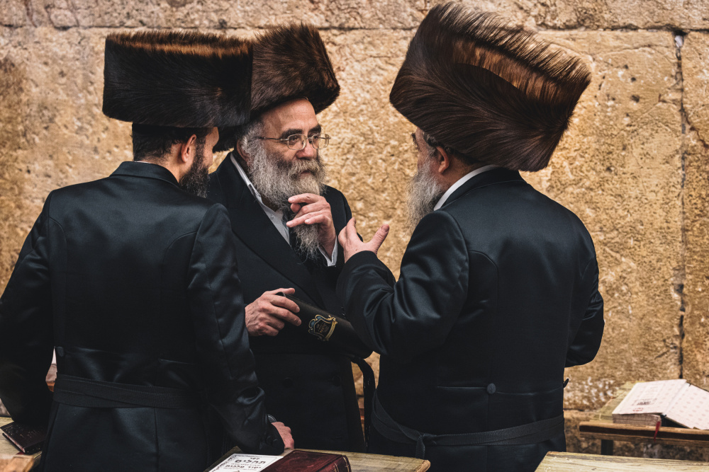 Celebrations in western wall von Marco Tagliarino