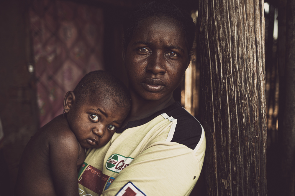 Mother and son von Marco Tagliarino