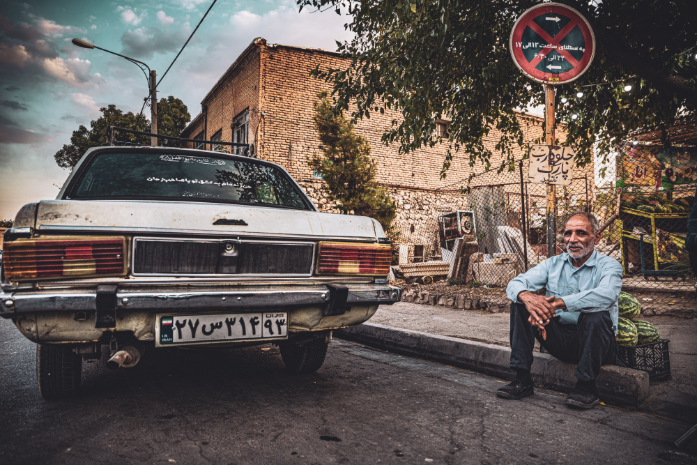 Streets of Shiraz von Marco Tagliarino