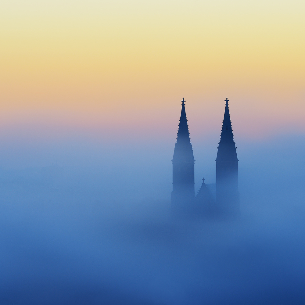 --Foggy Vyšehrad-- von Marek Kijevský