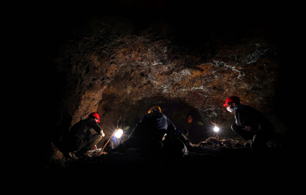 Miners von Marjan Taghipour