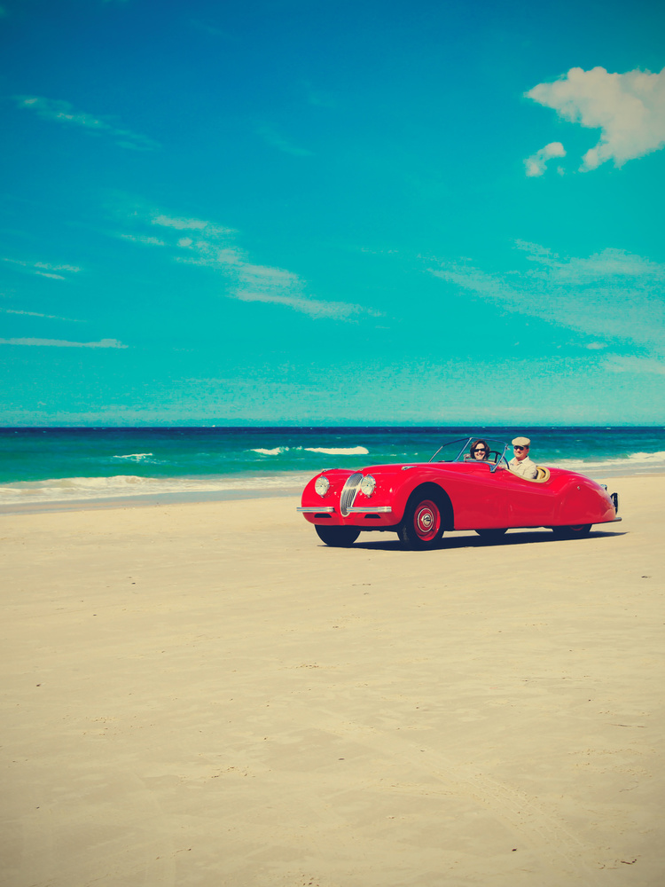 The red car von Massimo Della Latta