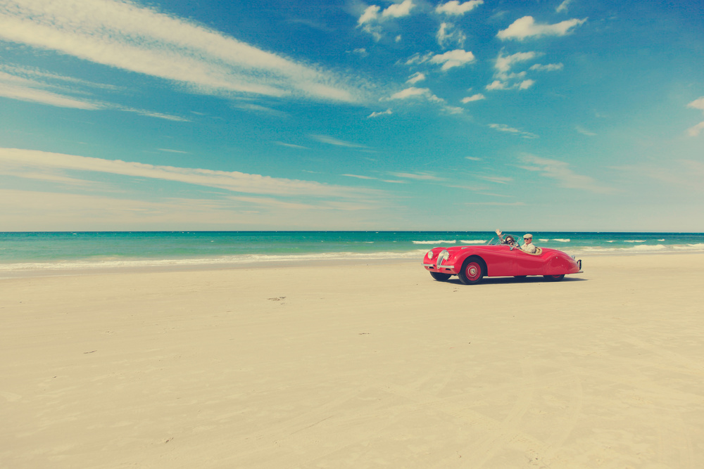 The red car von Massimo Della Latta