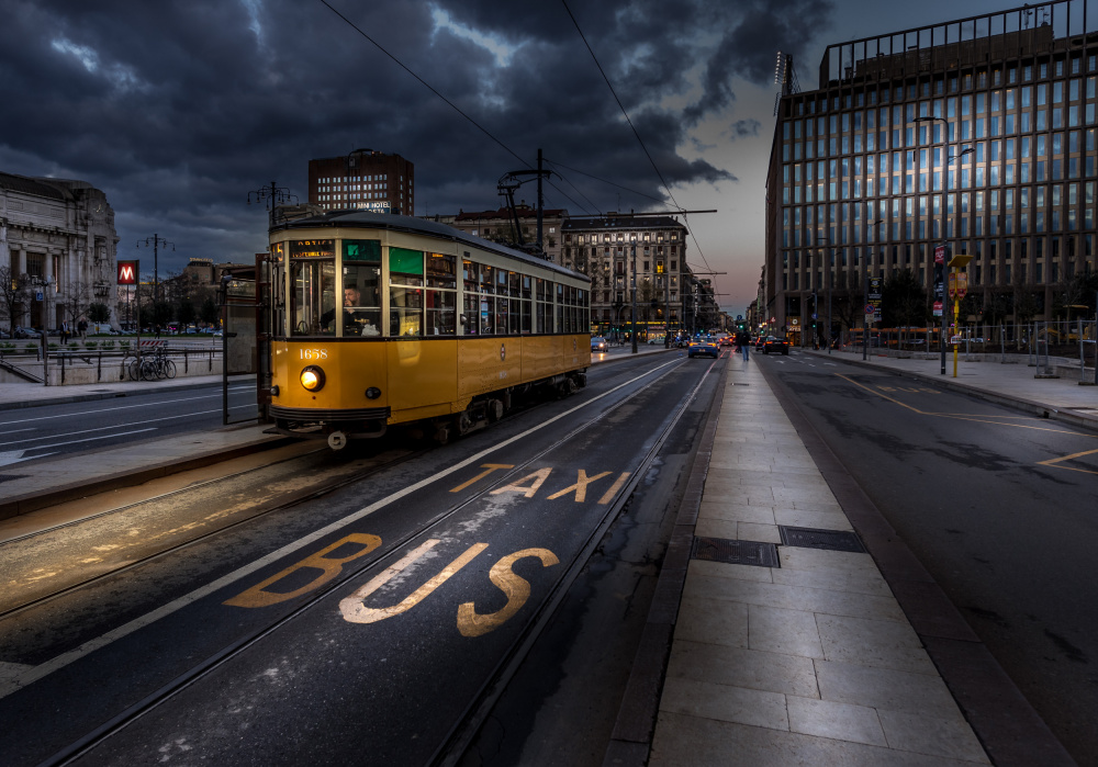 The Tram von Maurizio Santonocito