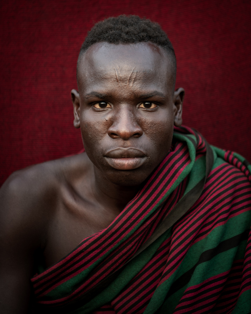 Nyangatom Tribesman von Max Vere-Hodge