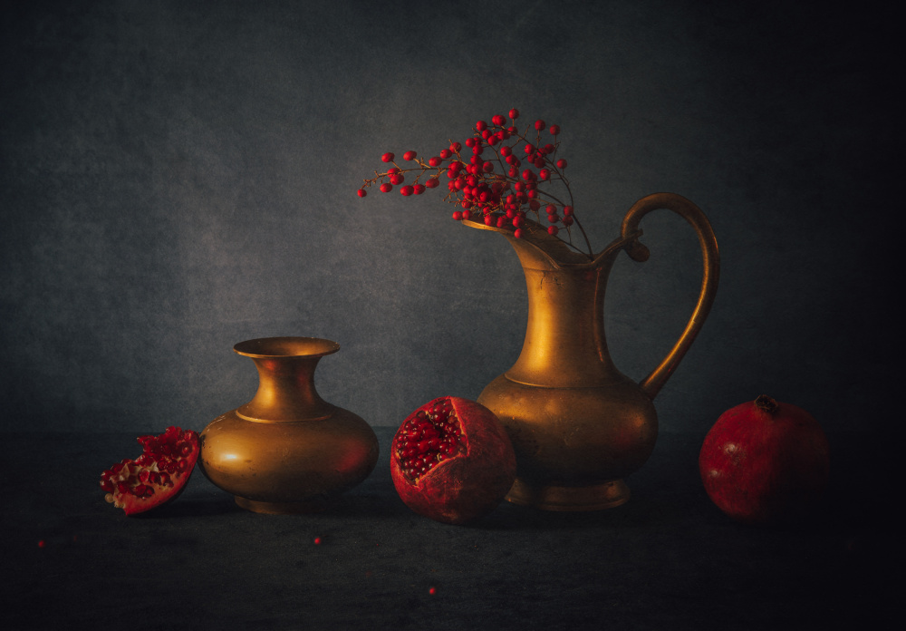 Still Life with Pomegranates von May G