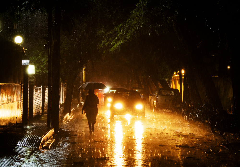 The night rain in Dhaka city. von Md. Arifuzzaman