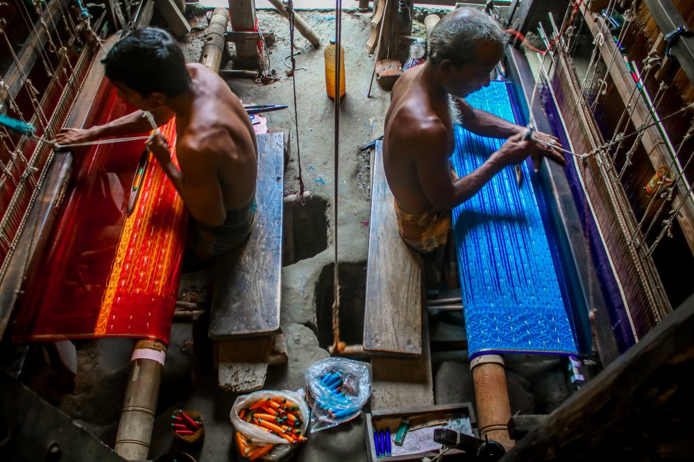 Weaving industry worker von Md Sabbir