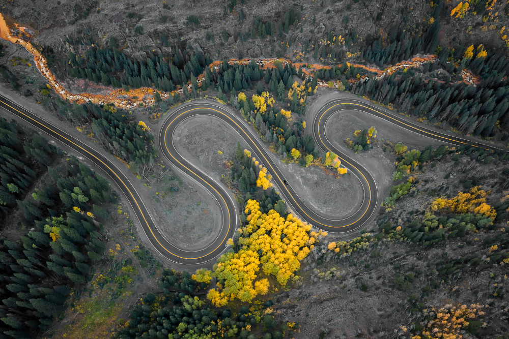 Golden River and SS Road von Mei Xu