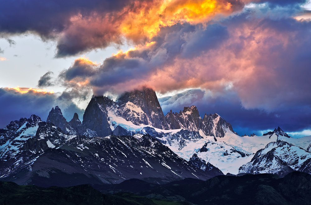 Smoking Mountain von Mei Xu