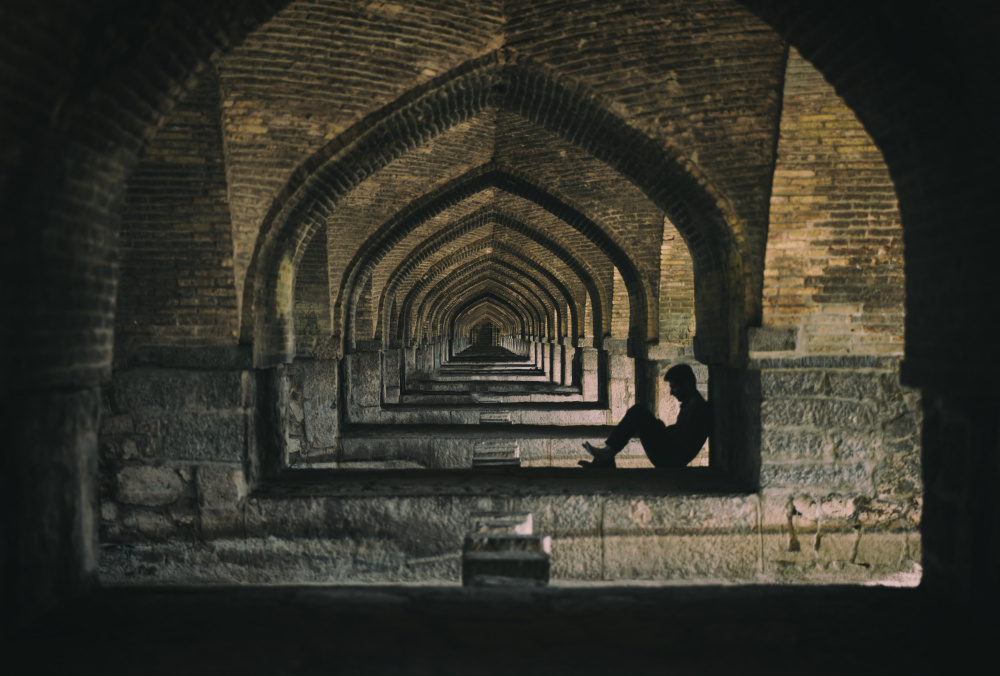 Bridge of Esfahan von Merthan Kortan