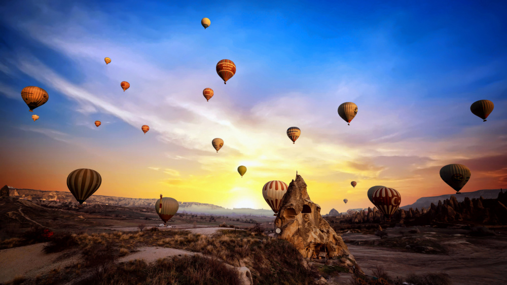 Cappadocia... von Merthan Kortan