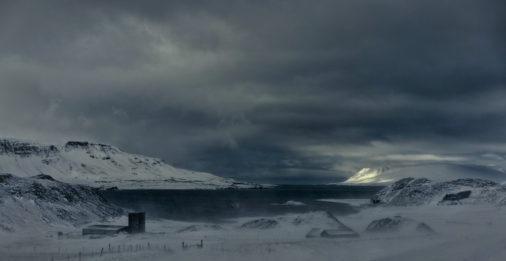 mountain light von Mette Caroline Strøksnes