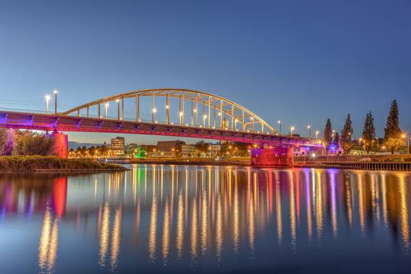 Die Brücke von Arnheim von Michael Valjak