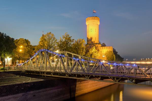 Malakoffturm in Köln von Michael Valjak