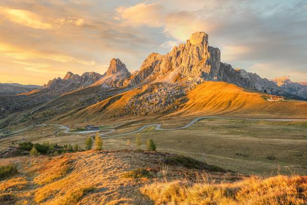 Monte Nuvolau am Passo di Giau in den Dolomiten von Michael Valjak