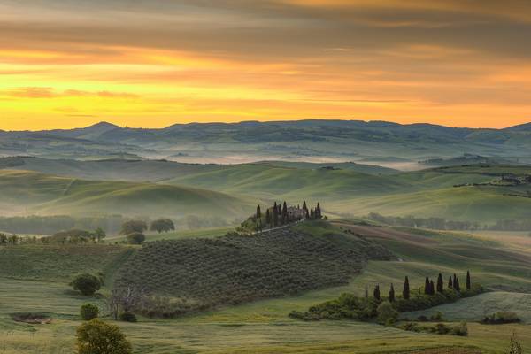 Morgenstimmung im Val d\\\'Orcia von Michael Valjak