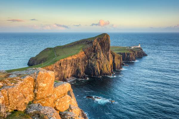 Neist Point auf der Isle of Skye in Schottland von Michael Valjak