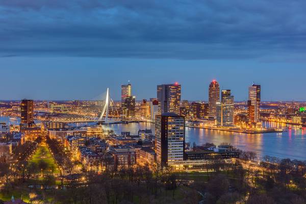 Rotterdam Skyline von Michael Valjak