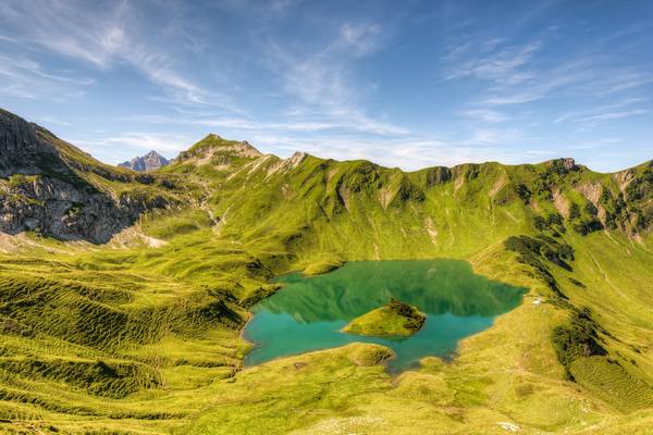 Sommer am Schrecksee in den Allgäuer Hochalpen von Michael Valjak