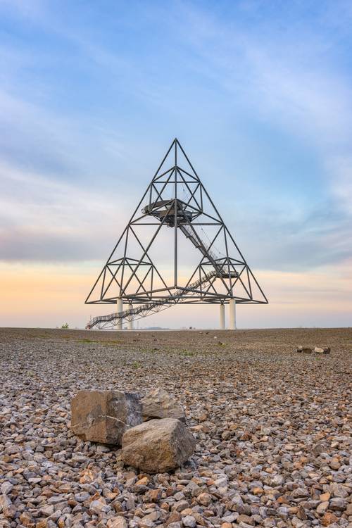 Tetraeder Bottrop von Michael Valjak