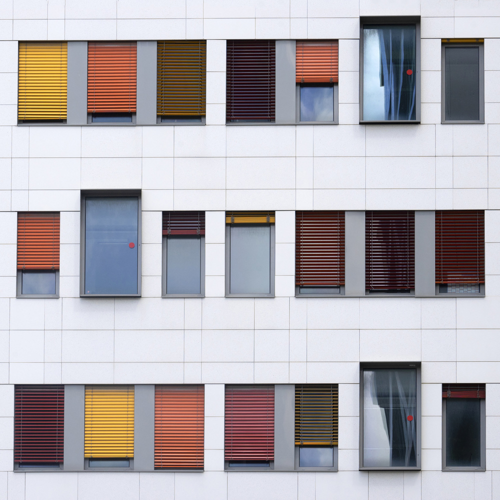 Windows (square version) von Michel Romaggi