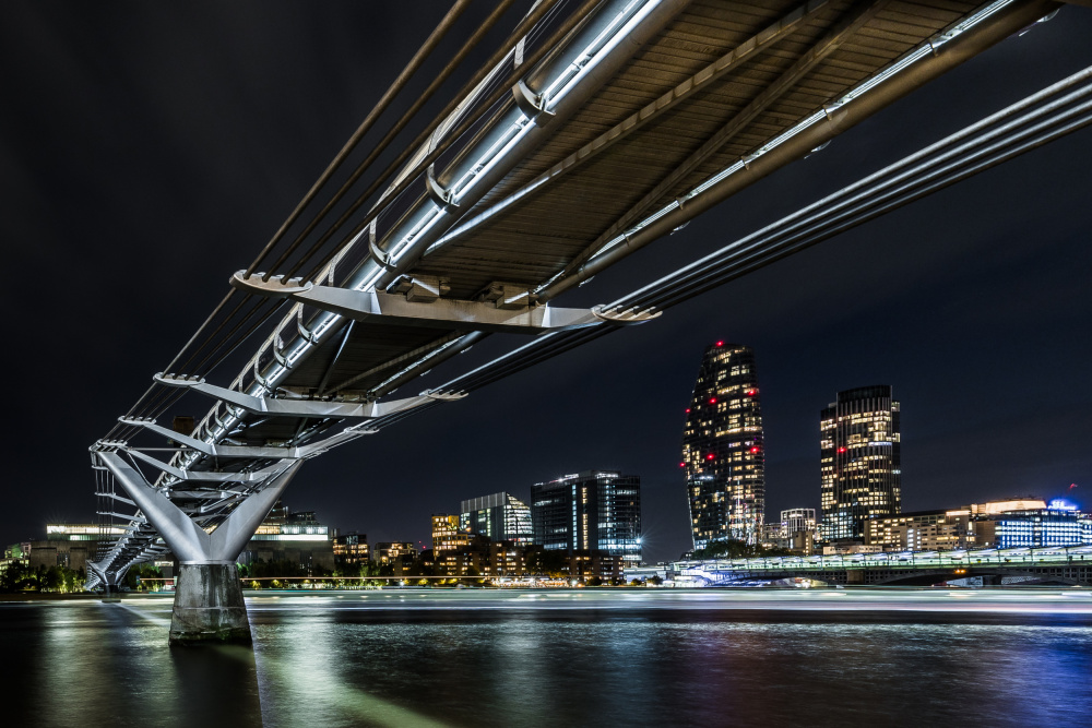 From under the bridge von Michiko Ôtomo