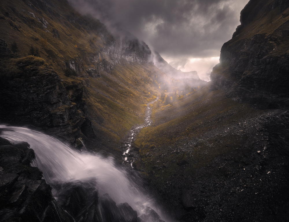 Lost valley von Milos Lach