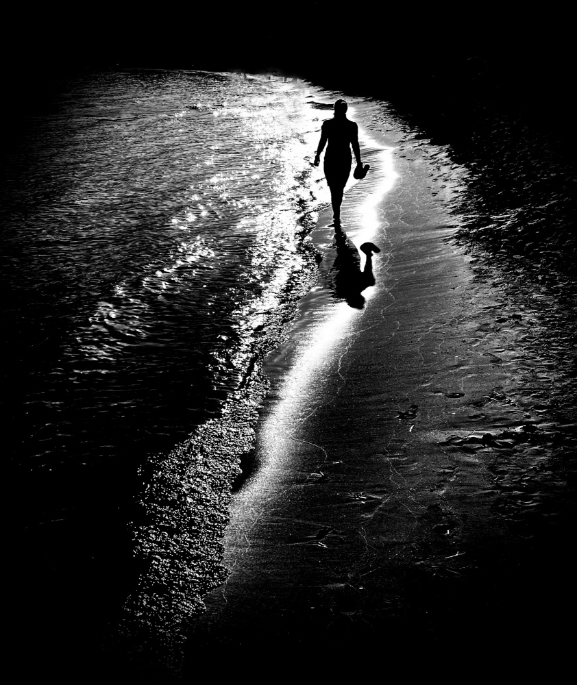 Follow The Light von Mirela Momanu