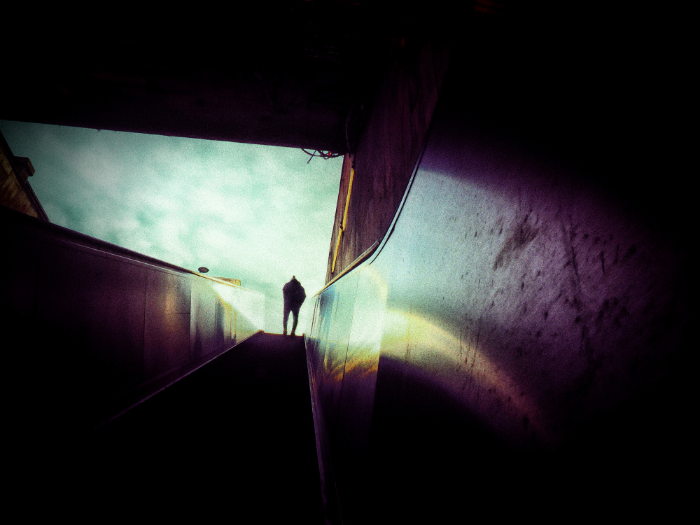 Stairways To Sky von Mirela Momanu