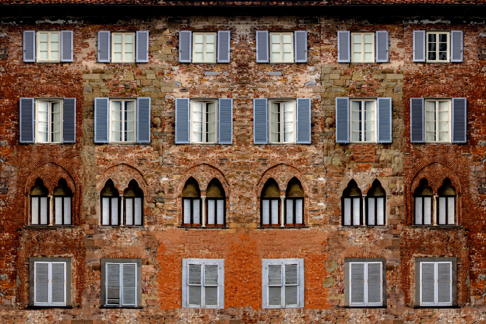 Old House Facade von Miro Susta