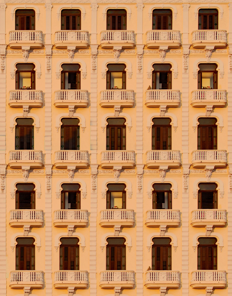 Window facade von Miro Susta