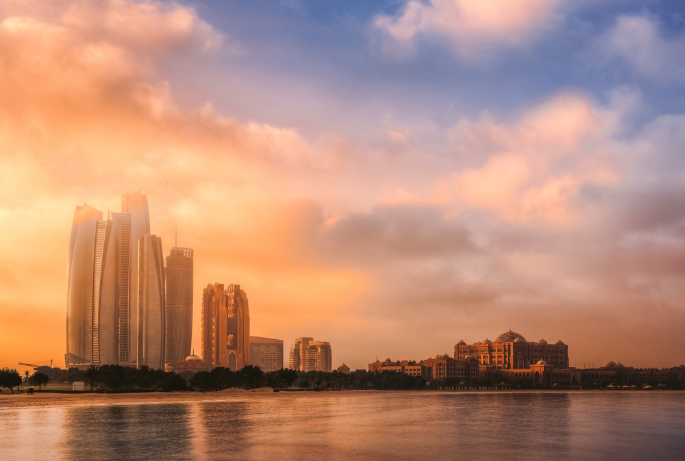 Etihad Towers &amp; Emirates Palace, Abu Dhabi, UAE von mohamed kazzaz