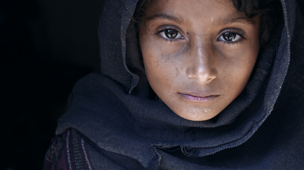 Natayah - A girl from nepal von Mohammed Baqer