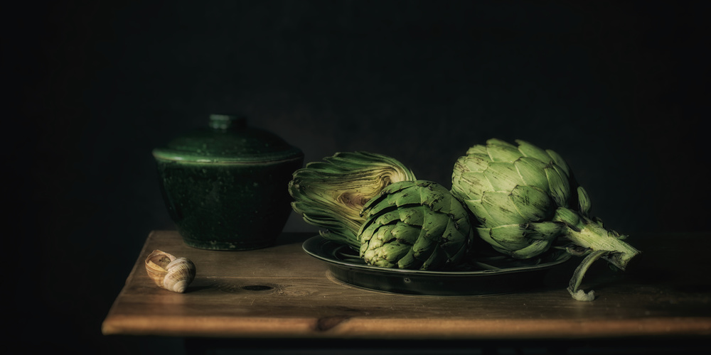 Still life Artichoke von Monique van Velzen