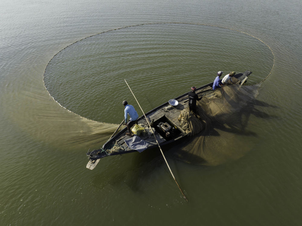 Fishing in haor von Mostafijur Rahman Nasim