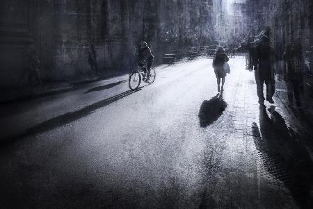 Cycling in the alley