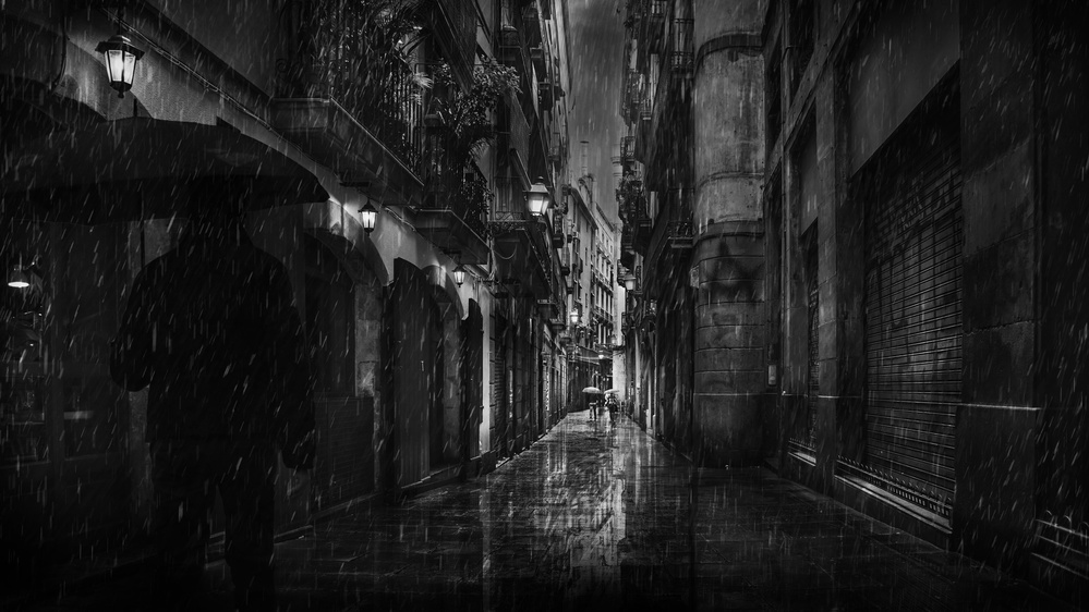 Rain in the alley von Nicodemo Quaglia