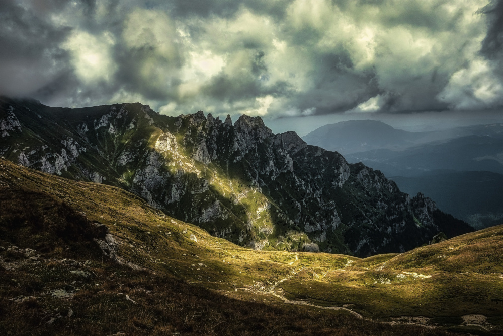 Before the storm von Nicolae Stefanel Rusu