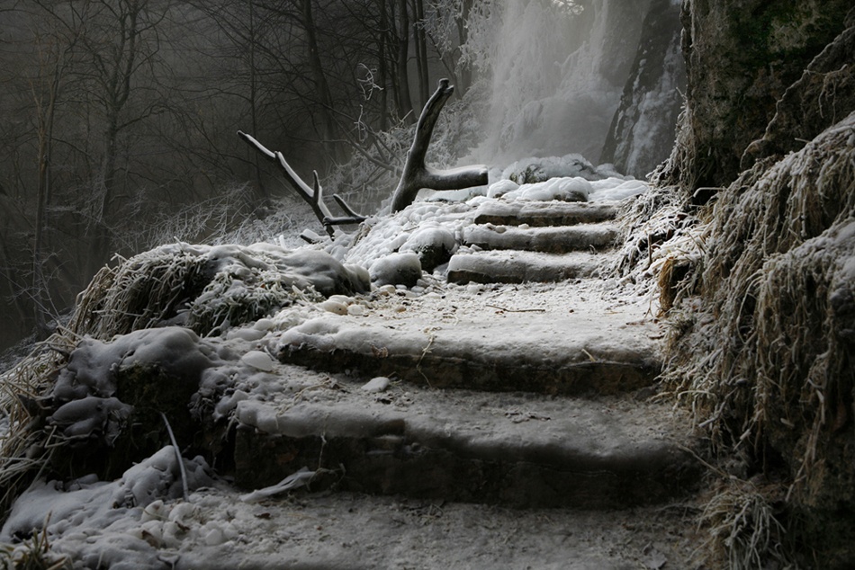 Der Weg zum Wasserfall von Nicolas Schumacher