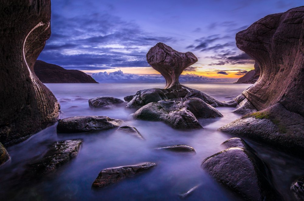 Sunset at Kannesteinen Rock von Nikolay Georgiev Dimitrov